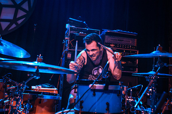 Nathan Bulla of Auras / Intervals